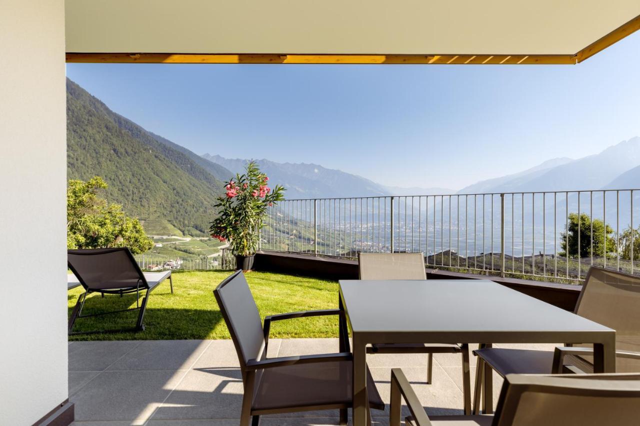 Appartments Jaufenblick Lana Luaran gambar