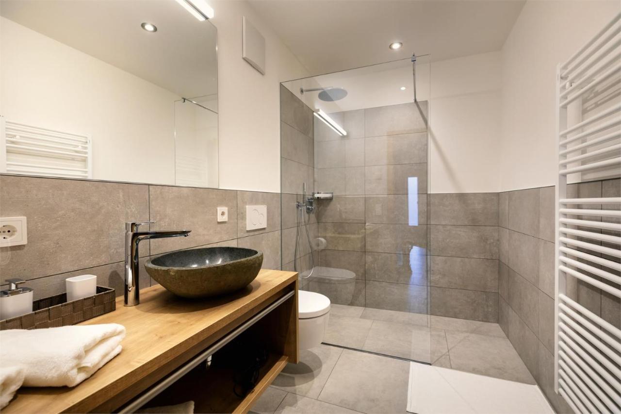 Appartments Jaufenblick Lana Luaran gambar